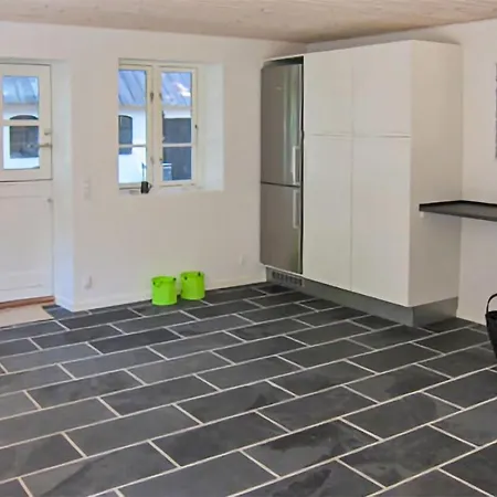 Casa vacanze Awesome In Nexo With Kitchen